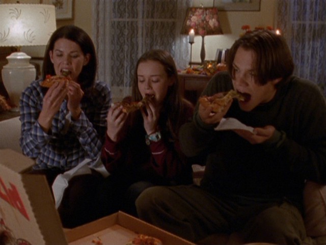 Gilmore-Girls-pizza